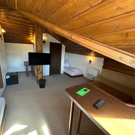 Hotel 레슈텐 외부 사진