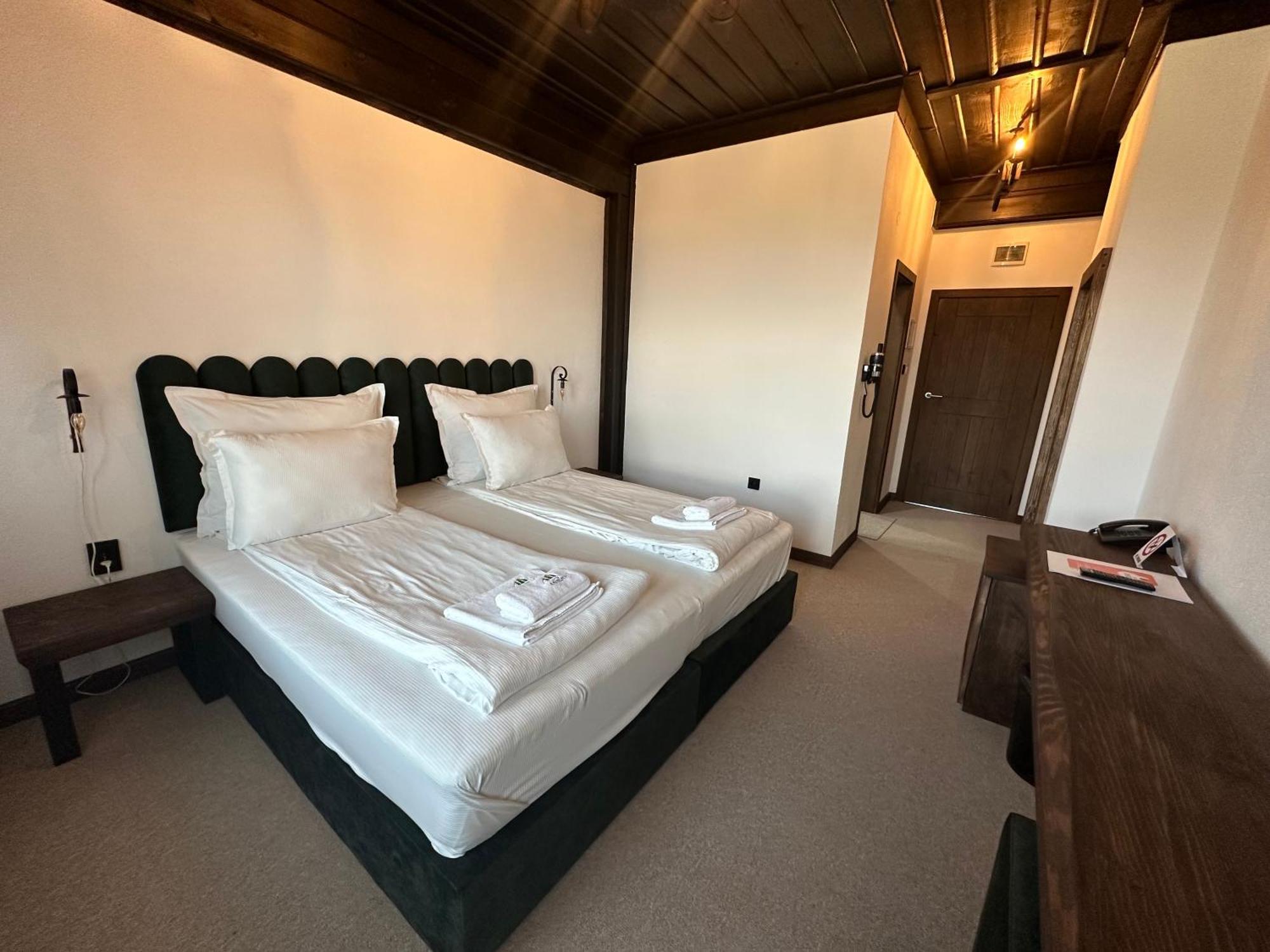 Hotel 레슈텐 외부 사진