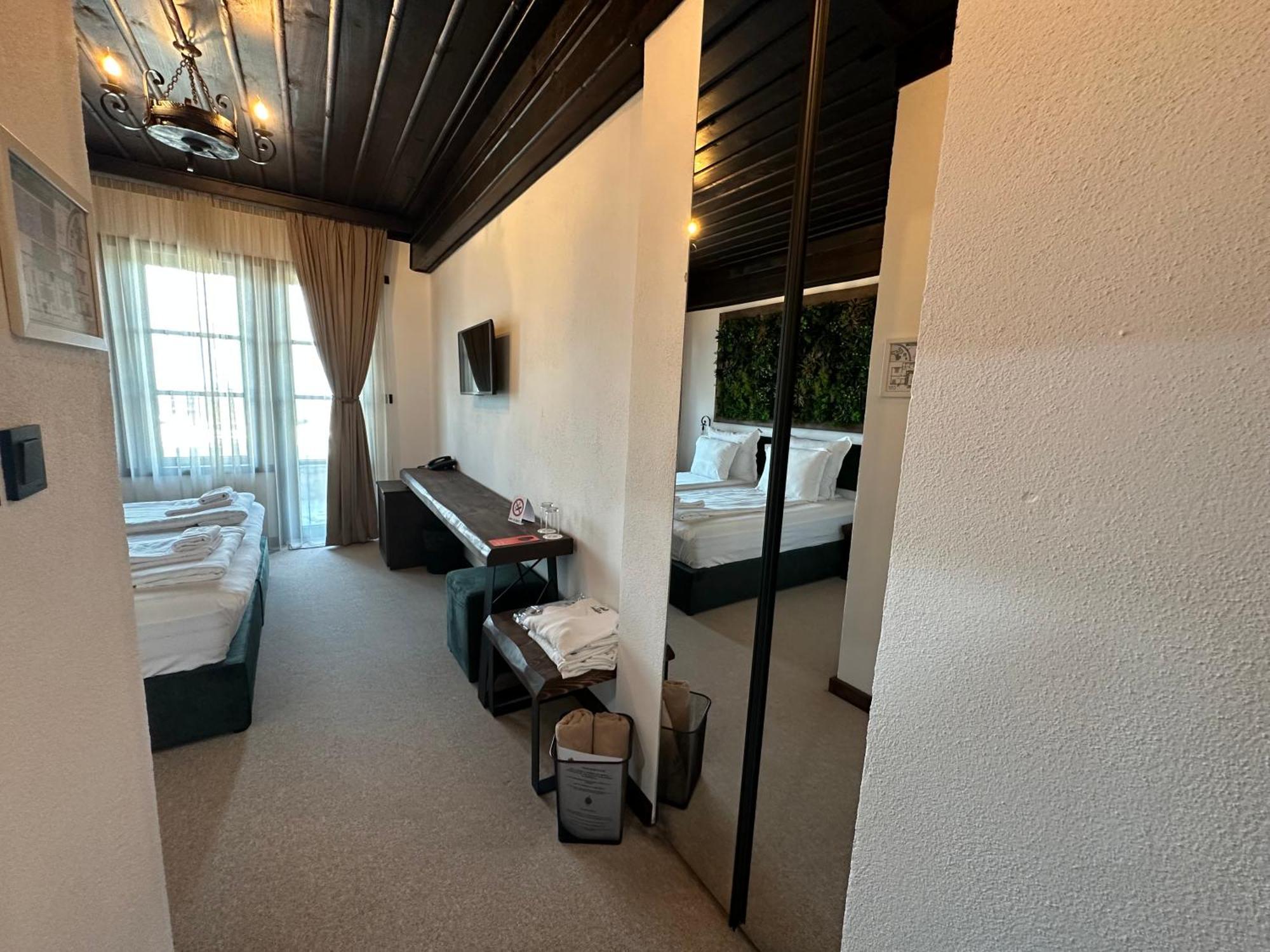 Hotel 레슈텐 외부 사진