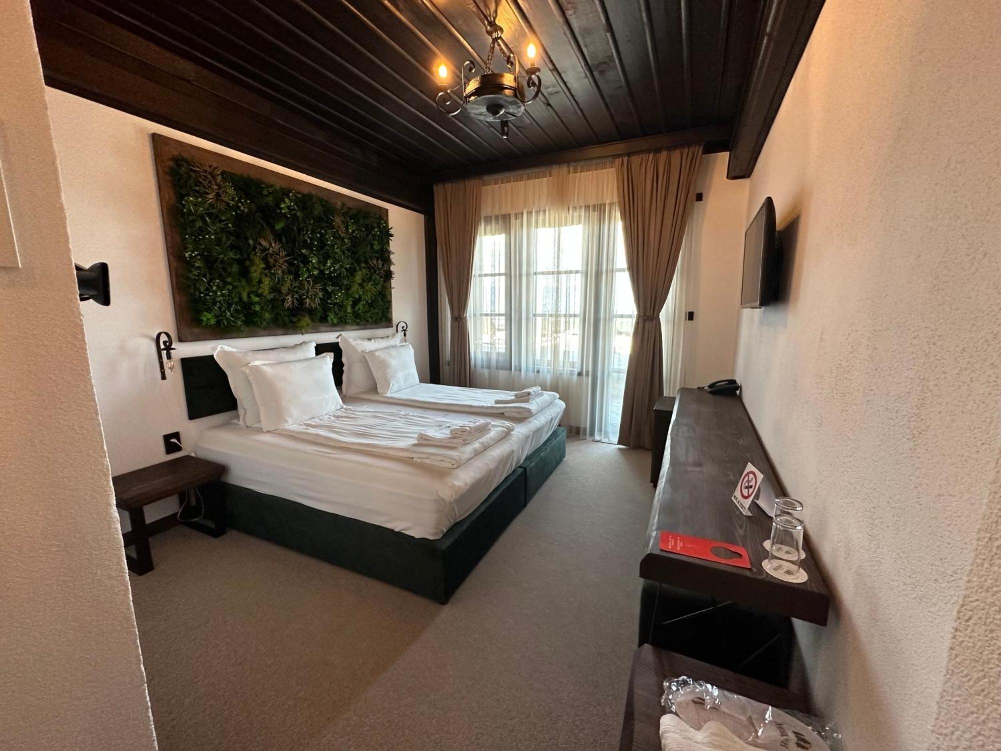 Hotel 레슈텐 외부 사진